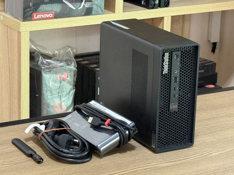 Lenovo ThinkStation P3 Ultra SFF