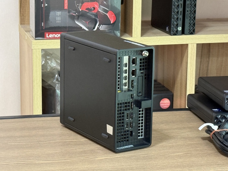 Lenovo ThinkStation P3 Ultra SFF