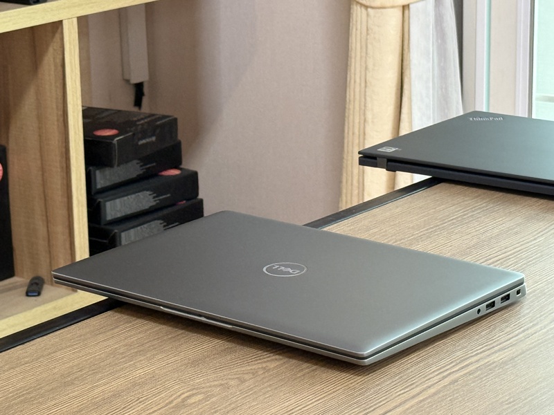 Dell Latitude 7440