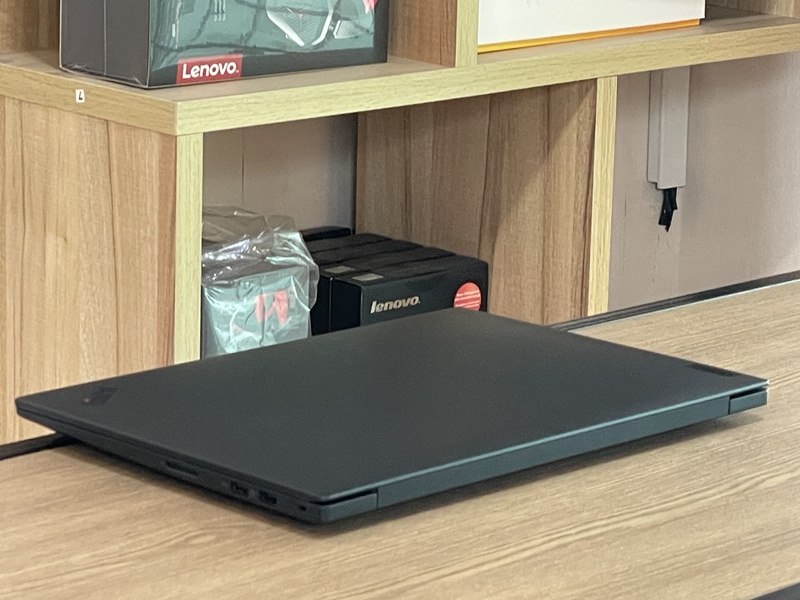 Lenovo Workstation Thinkpad P1 Gen 4