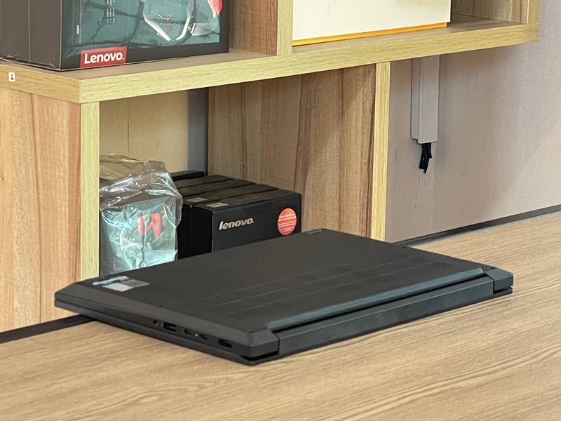 Lenovo ThinkPad E14 Gen 7