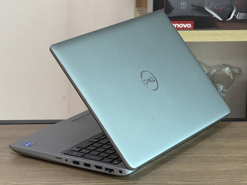 Dell Precision 3581 Mobile WorkStation