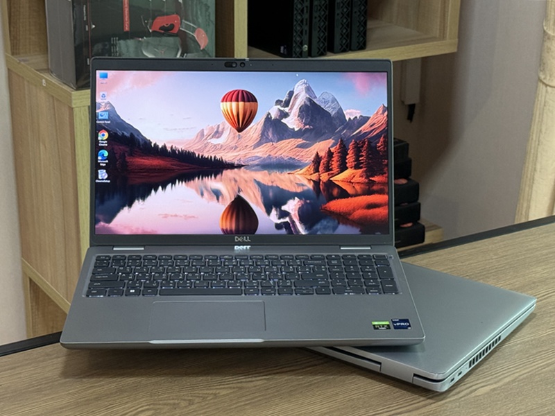 Dell Precision 3581 Mobile WorkStation
