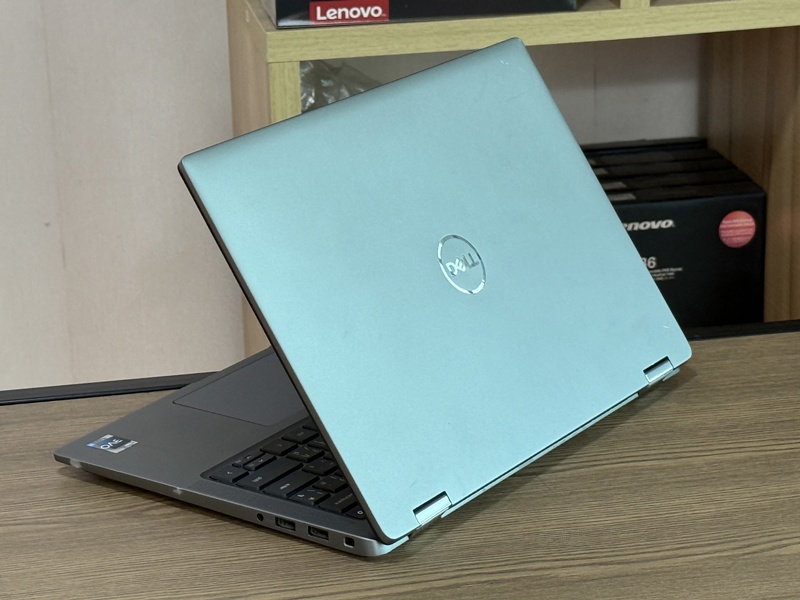 Dell Latitude 7440 2-1
