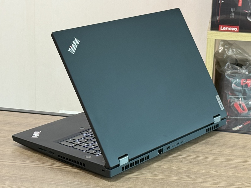 Lenovo ThinkPad P17 G2