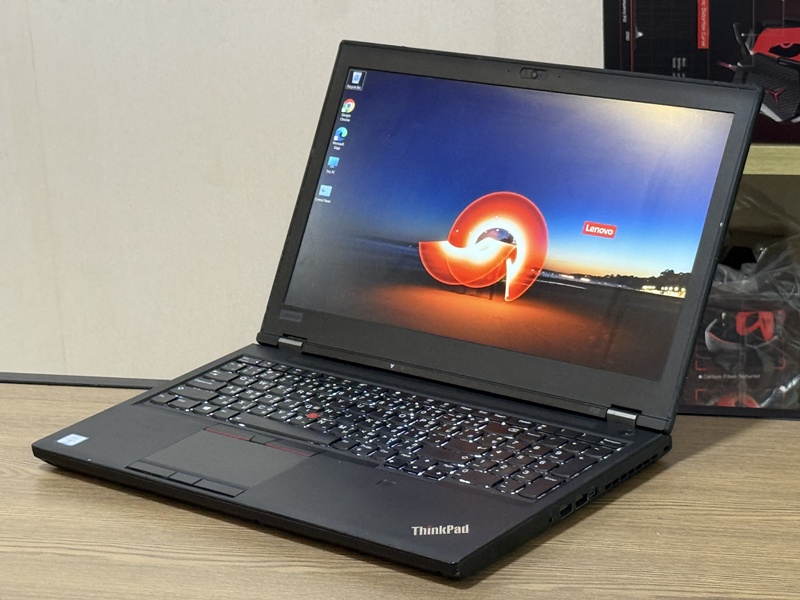 Lenovo Workstation Thinkpad P52