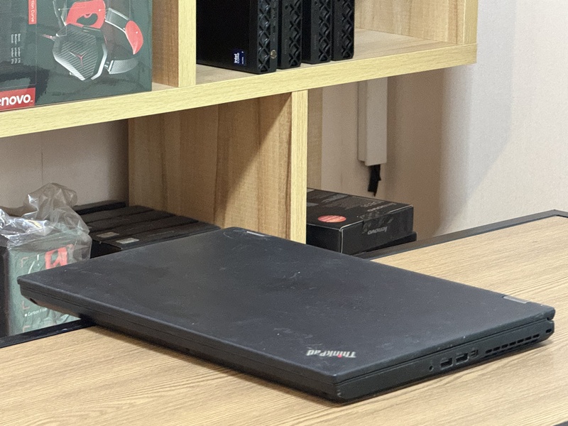 Lenovo Workstation Thinkpad P52