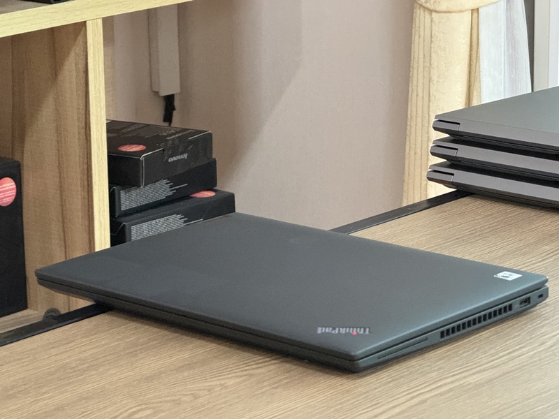 Lenovo Thinkpad T14 Gen 3