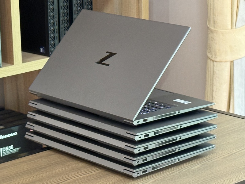 HP ZBook Studio 15 G8 Mobile Workstation