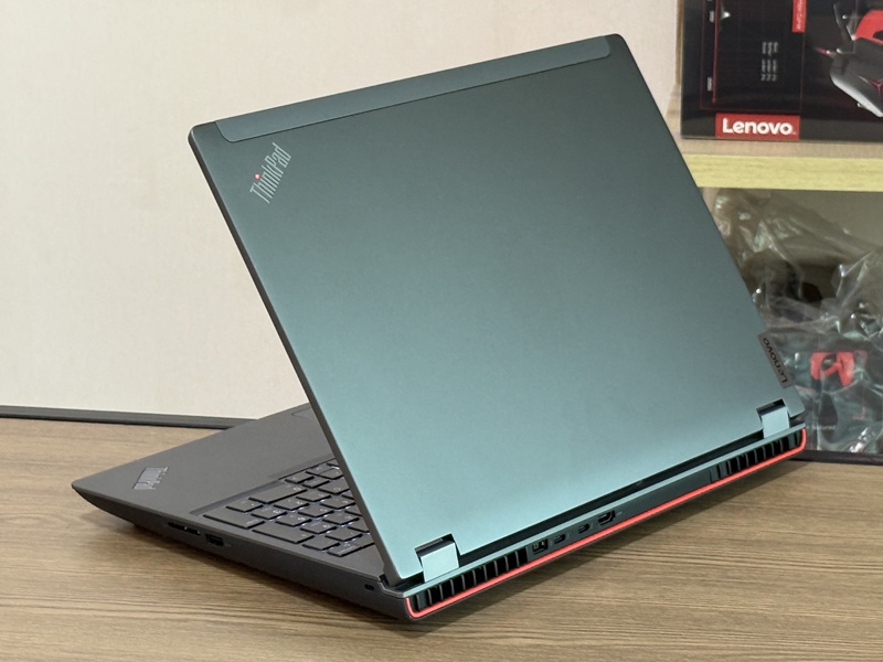 Thinkpad P16 Gen 1