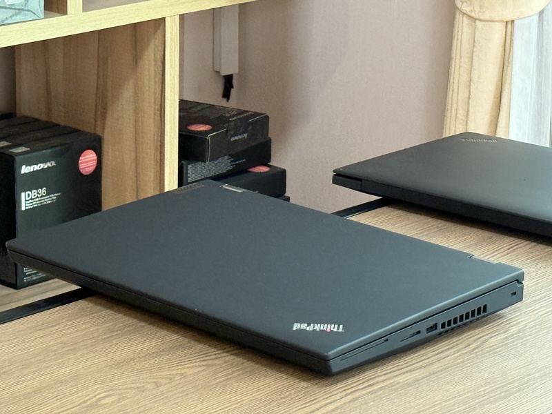 Lenovo Workstation Thinkpad P15 Gen 2